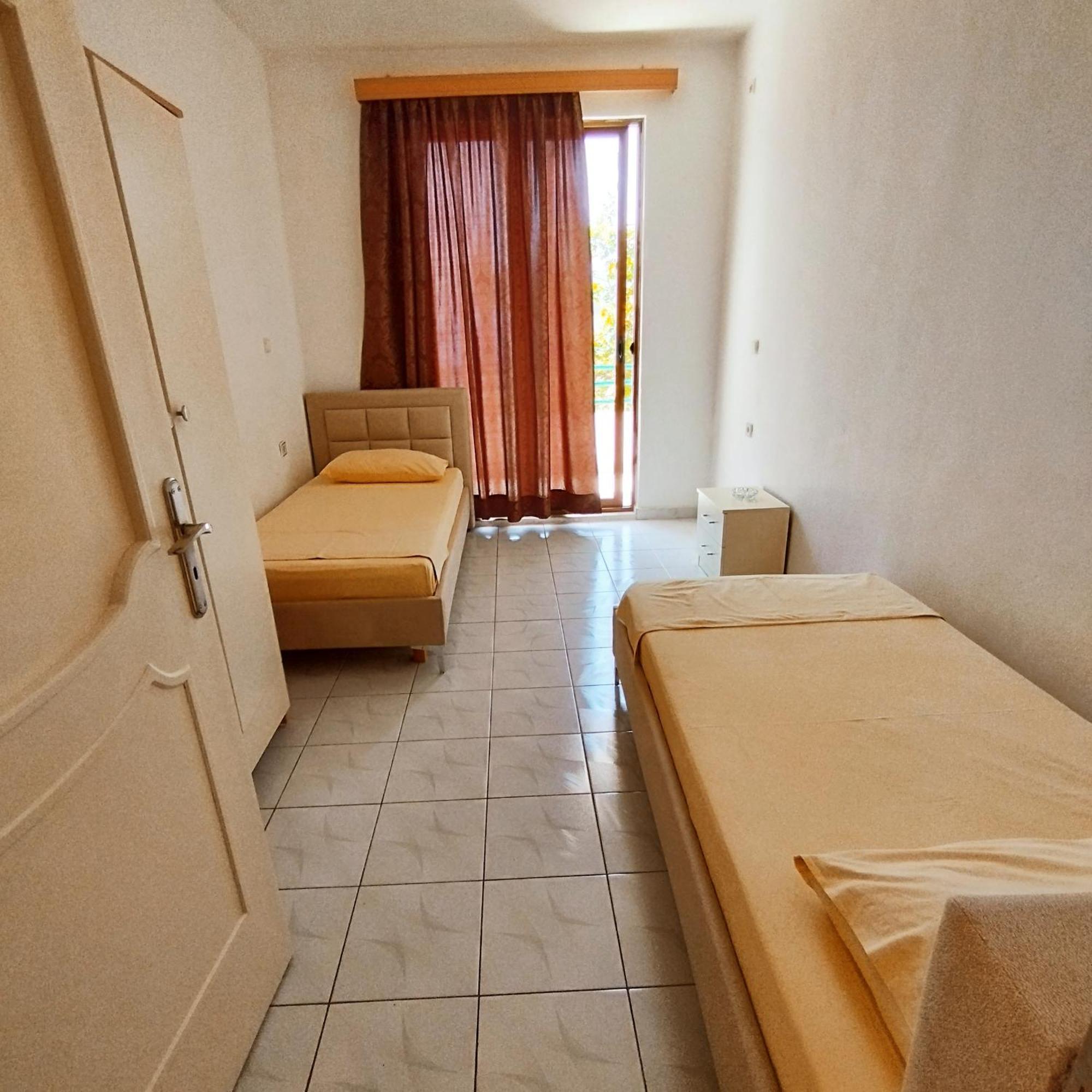 Mejdi Apartments Саранде Стая снимка
